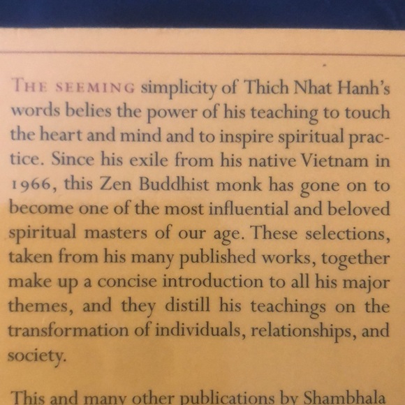 The pocket Thich Nham Hanh book - Picture 2 of 2